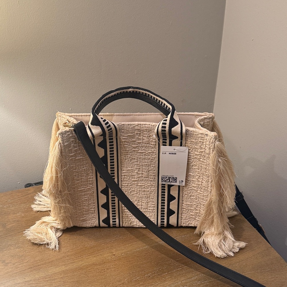 H&M Cream and Black Fringe Satchel - Picture 2 of 3